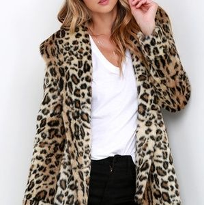 AMUSE SOCIETY TEAGAN LEOPARD PRINT FAUX FUR COAT
